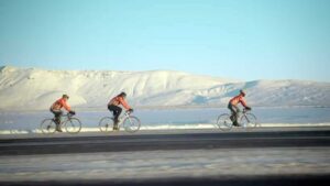 istanbul-sarikamis3-300x169 İstanbul'dan Sarıkamış'a Şehitlerimizi Anma Bisiklet Turu Tamamlandı